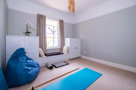 Photo of property in 43 Rhodes Street, Waimate, 7924