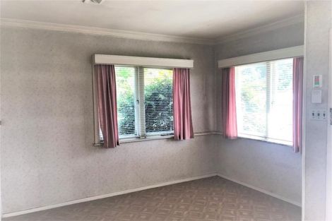 Photo of property in 1 Cameron Street, Papakura, 2110