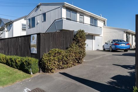 Photo of property in 1/541 Barbadoes Street, Edgeware, Christchurch, 8013