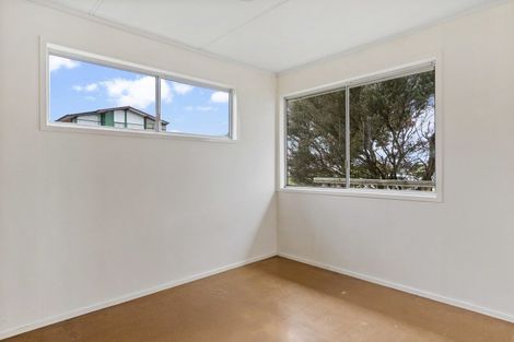 Photo of property in 25 Marcel Place, Glenfield, Auckland, 0629