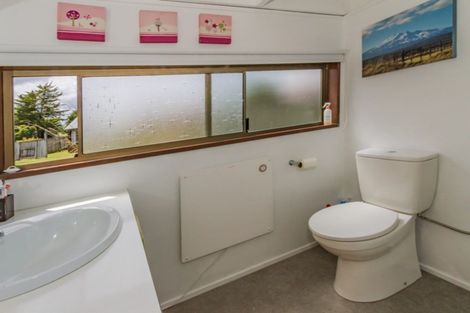 Photo of property in 26 Matai Street, Ohakune, 4625