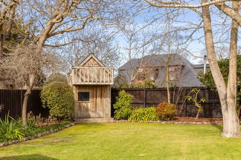 Photo of property in 33 Galway Avenue, Bryndwr, Christchurch, 8052