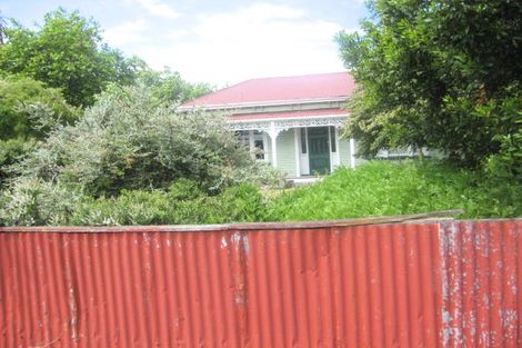 Photo of property in 8 Fisher Avenue, Beckenham, Christchurch, 8023