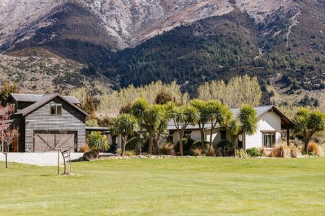 Photo of property in 1050 Lake Hawea-albert, Albert Town, Wanaka, 9382