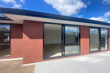 Photo of property in 12 Pioneer Crescent, Omokoroa, 3114