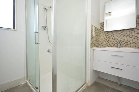Photo of property in 1/1 Rebecca Rise, Weymouth, Auckland, 2103