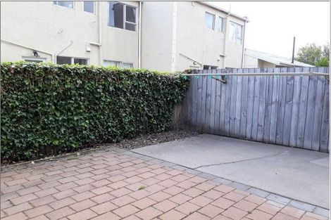 Photo of property in 10 Burdale Street, Riccarton, Christchurch, 8011