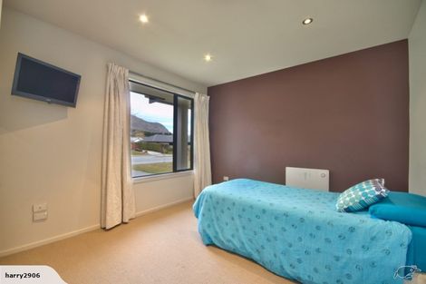 Photo of property in 75 Howards Drive, Lake Hayes, Queenstown, 9304