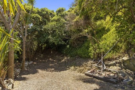 Photo of property in 501 Marine Drive, Sunshine Bay, Lower Hutt, 5013
