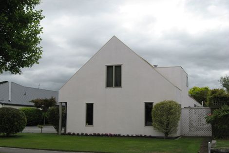 Photo of property in 22 O'connor Place, Burnside, Christchurch, 8053