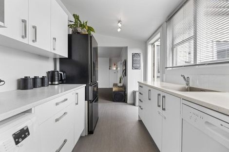 Photo of property in 23 Atkinson Street, South Dunedin, Dunedin, 9012