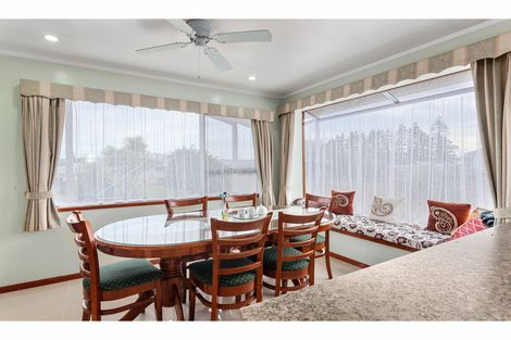 Photo of property in 25 Rata Avenue, Edgecumbe, 3120