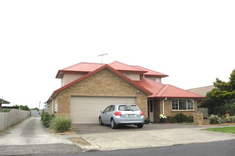 Photo of property in 11a Albert Street, Pukekohe, 2120