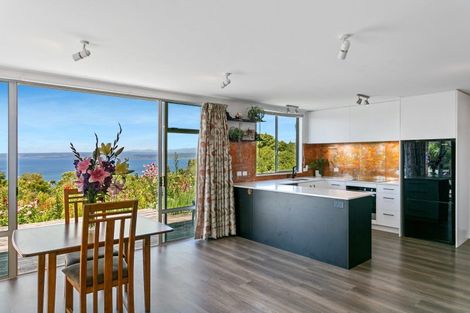 Photo of property in 21 Parerohi Grove, Kuratau, Turangi, 3381