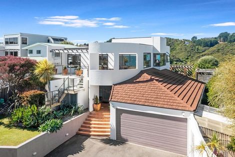 Photo of property in 26 Ogilvy Terrace, Plimmerton, Porirua, 5026