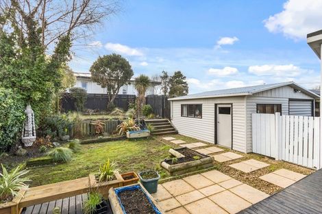 Photo of property in 41 Marriotts Road, North New Brighton, Christchurch, 8083