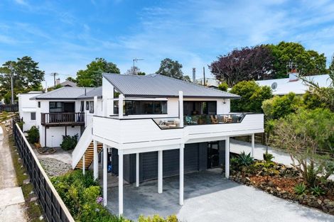 Photo of property in 11 Islington Street, Dargaville, 0310