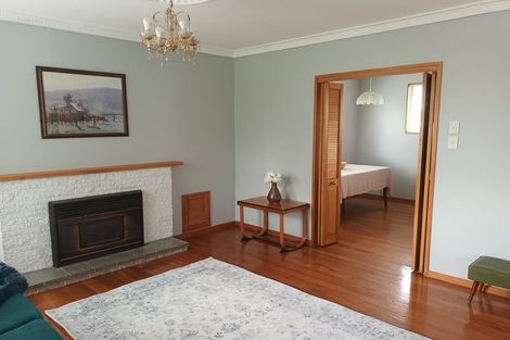 Photo of property in 23 East Street, Greytown, 5712