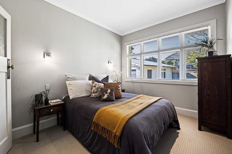 Photo of property in 83 Carrington Street, Lower Vogeltown, New Plymouth, 4310