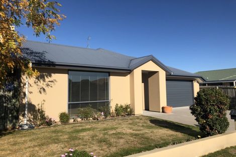 Photo of property in 6 Delta Way, Woolston, Christchurch, 8023