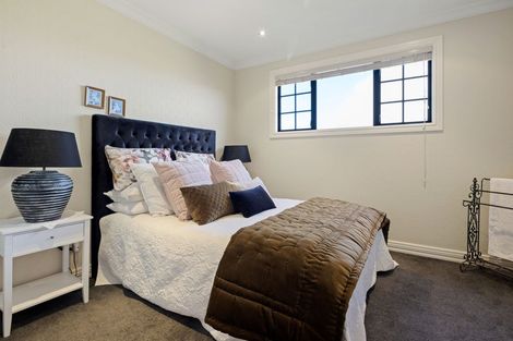 Photo of property in 10 Peninsula Point, Huntington, Hamilton, 3210