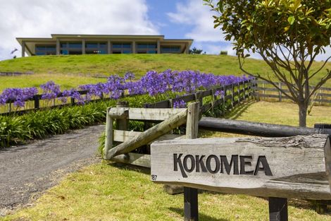 Photo of property in 187 Peka Peka Road, Peka Peka, Waikanae, 5391