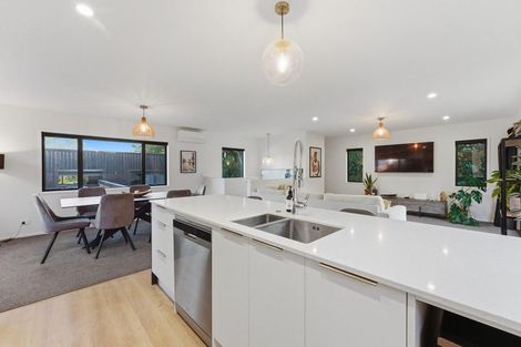 Photo of property in 3/59 Wallath Road, Westown, New Plymouth, 4310