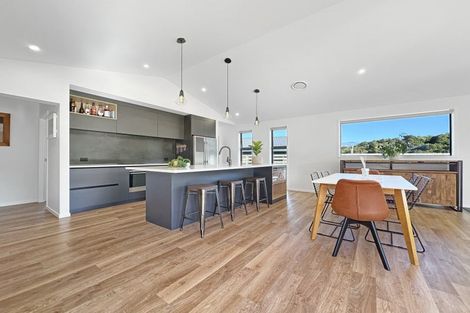 Photo of property in 46 Montgomery Crescent, Kinloch, Taupo, 3377