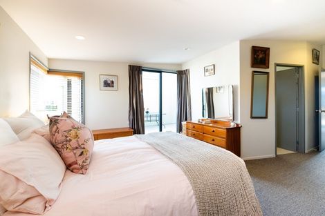 Photo of property in 11 Barry Street, Ahuriri, Napier, 4110