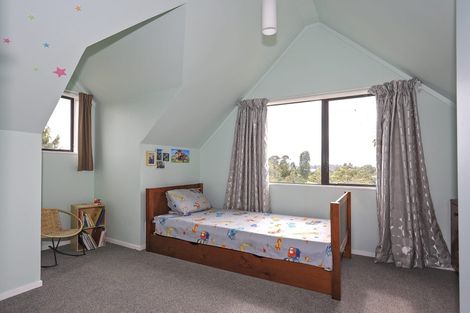 Photo of property in 2/2 Pukeko Lane, Brookfield, Tauranga, 3110