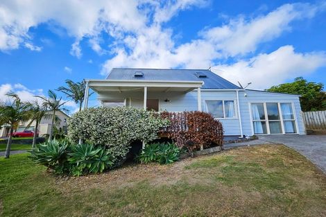 Photo of property in 39 Carillon Place, Massey, Auckland, 0614
