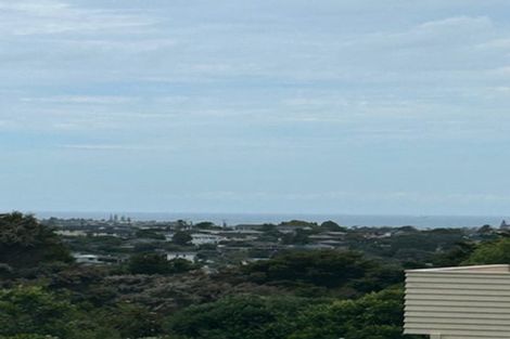 Photo of property in 22 Monarch Avenue, Hillcrest, Auckland, 0627