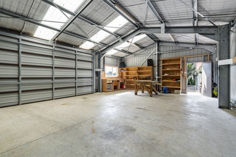 Photo of property in 11 Orite Drive, Mangorei, New Plymouth, 4371