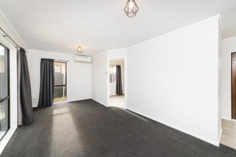 Photo of property in 27 Mcleavey Drive, Kelvin Grove, Palmerston North, 4414