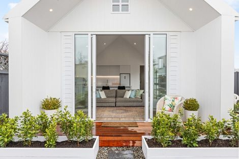 Photo of property in 105a Waghorne Street, Ahuriri, Napier, 4110