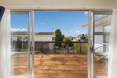 Photo of property in 15 Gilmore Street, Te Puke, 3119