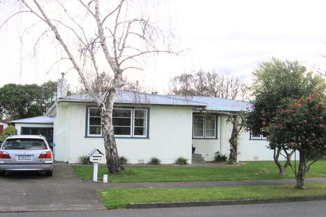 Photo of property in 8 Waterloo Crescent, Hokowhitu, Palmerston North, 4410