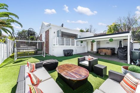 Photo of property in 109b Atkin Avenue, Mission Bay, Auckland, 1071