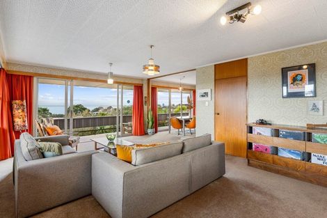 Photo of property in 22 Park Rise, Campbells Bay, Auckland, 0630