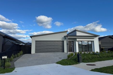 Photo of property in 13 Arahi Road, Clevedon, 2582