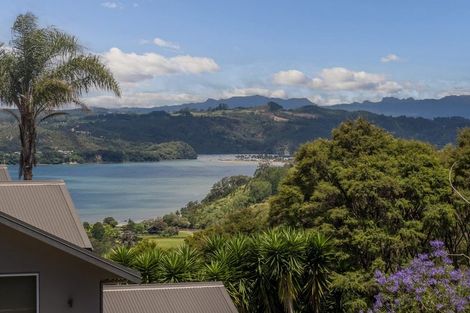 Photo of property in 50 Tarapatiki Drive, Whitianga, 3510