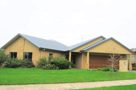 Photo of property in 47 Te Wharau Drive, Greenhithe, Auckland, 0632