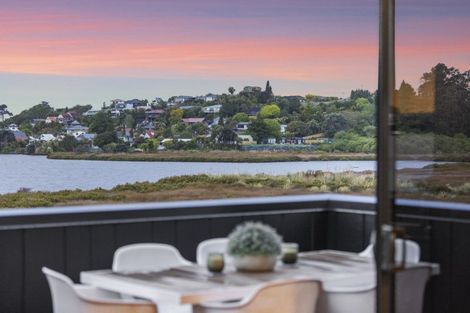 Photo of property in 31 Hinaki Street, Poike, Tauranga, 3112