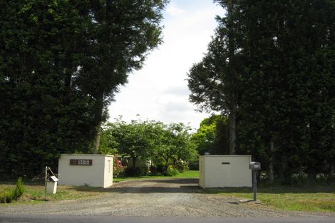 Photo of property in 125 Old Railway Road, Kumeu, 0892