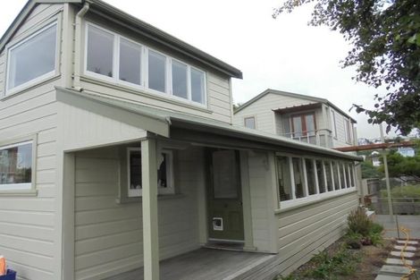 Photo of property in 25 Putnam Street, Northland, Wellington, 6012