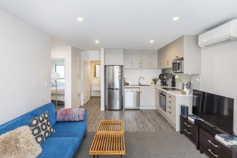 Photo of property in 80h Shakespeare Road, Waltham, Christchurch, 8023