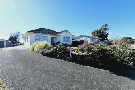 Photo of property in 10 Toi Street, Tawhero, Whanganui, 4501