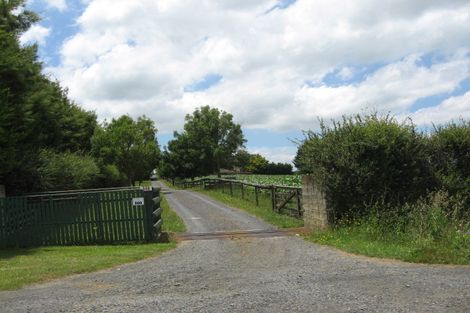Photo of property in 340 Batty Road, Karaka, Papakura, 2580
