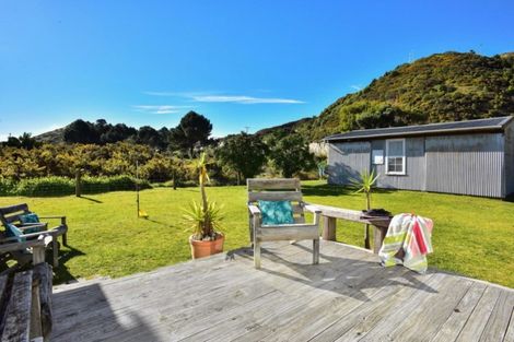 Photo of property in 33 Kuku Avenue, Mahia, 4198