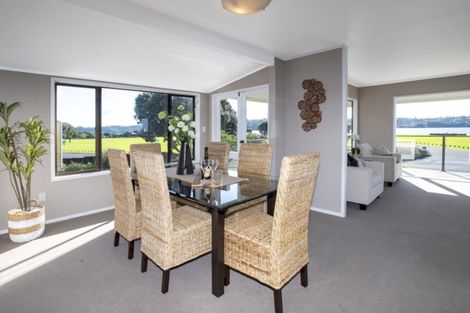 Photo of property in 85 Kiwi Esplanade, Mangere Bridge, Auckland, 2022